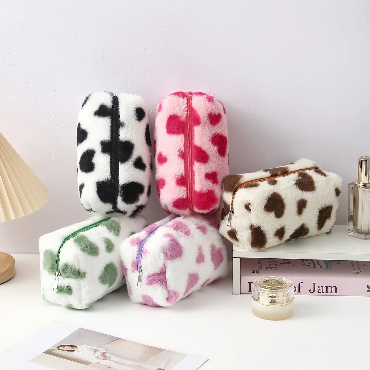 Plush Heart Pattern Pencil Case – Soft Zipper Pouch for School & Everyday Use