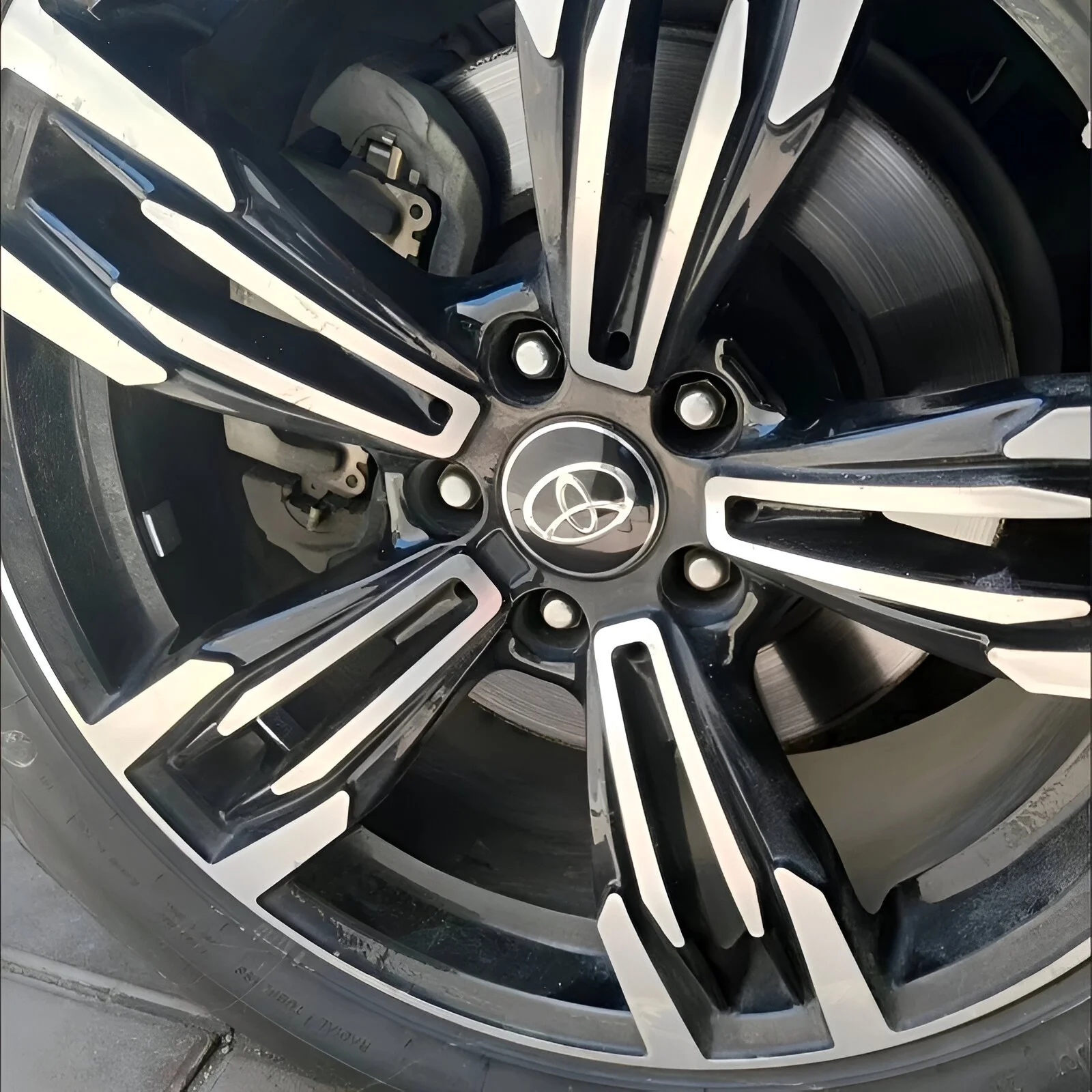 4PCS 56/60mm Car Wheel Center Caps for Toyota Camry, Corolla, RAV4