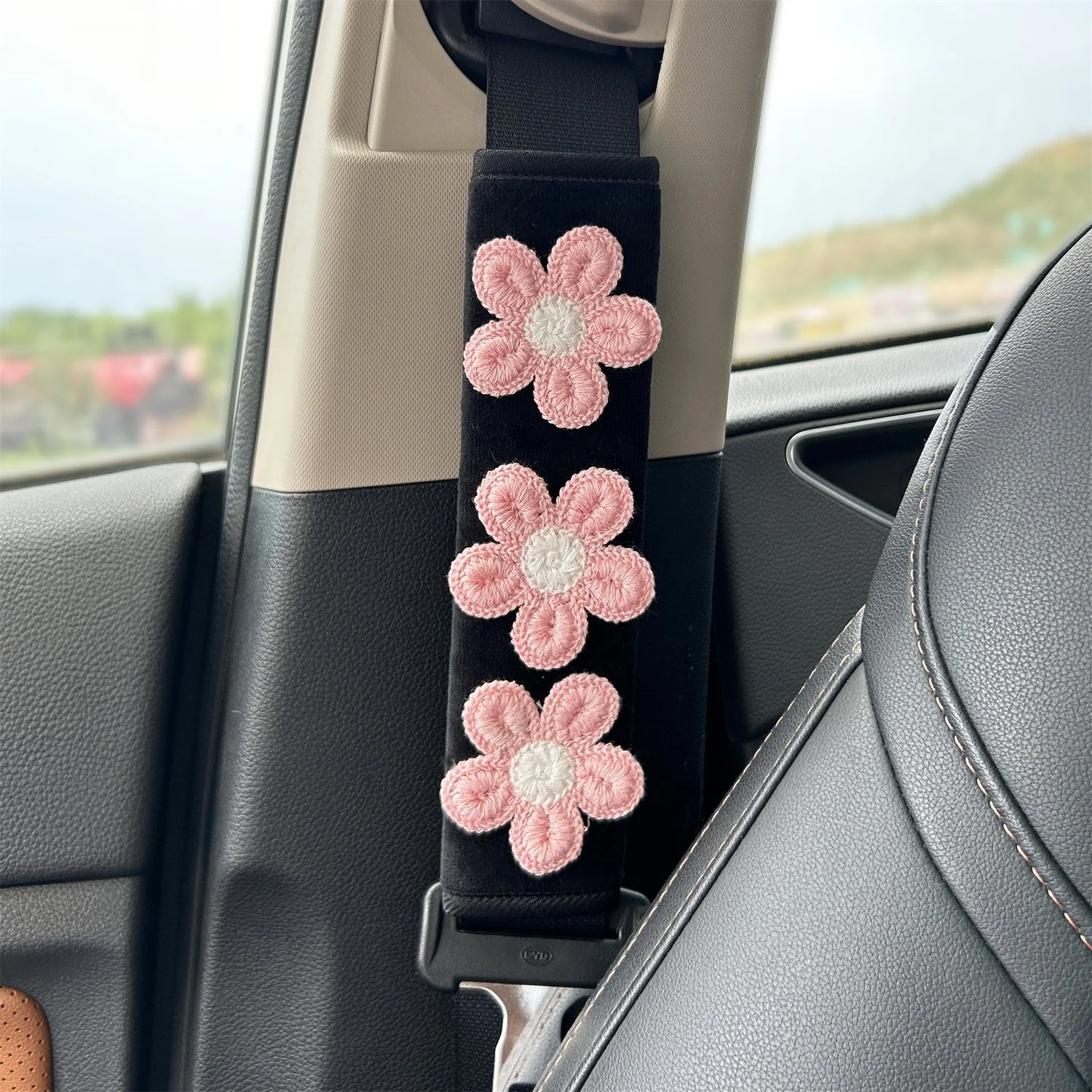 Cute Flower Car Seat Belt Covers – Soft Cotton Shoulder Strap Pads (2pcs)