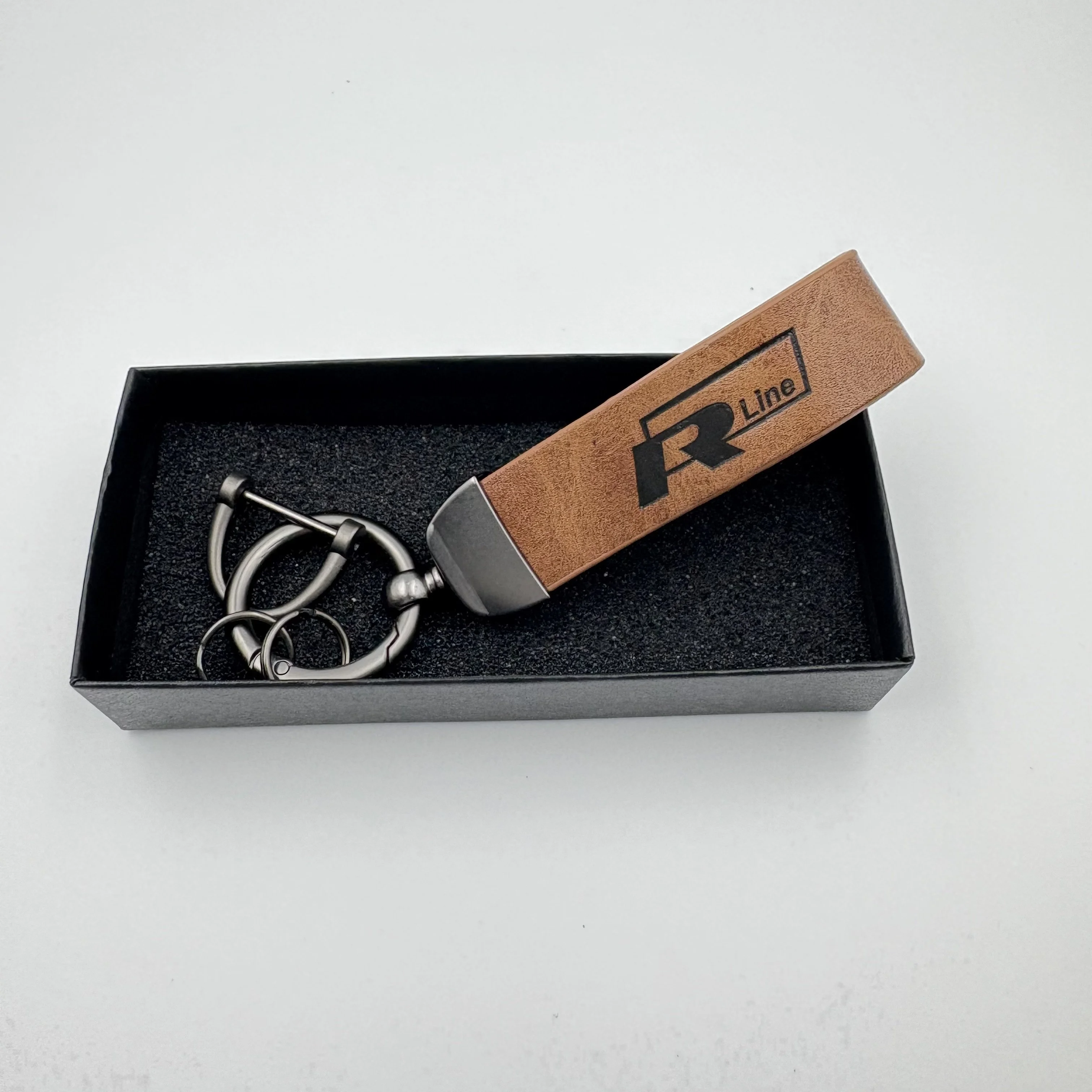 Leather Keychain Car Key Ring for VW Rline Passat Golf Tiguan Touareg CC