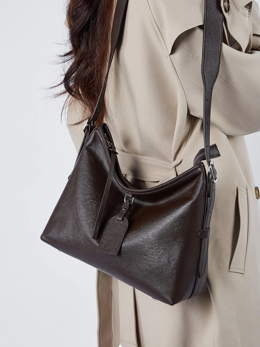 Women's Large Capacity Cowhide Leather Shoulder & Crossbody Bag