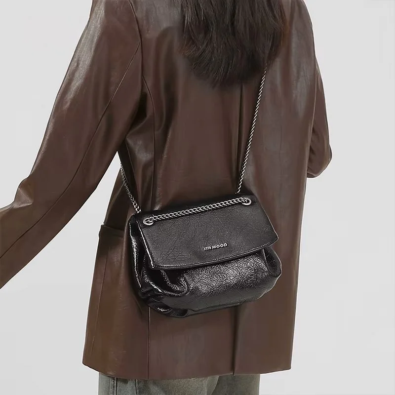 Elegant Black Leather Chain Shoulder Bag – Versatile & Chic Handbag for Women