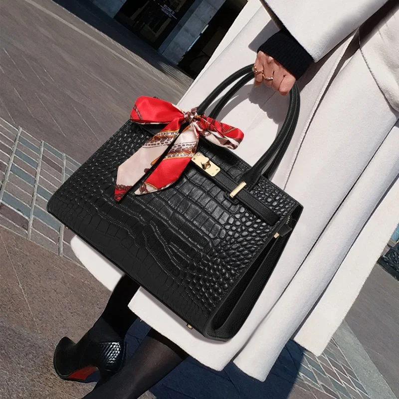 Women's Leather Crossbody Tote Bag – Large Capacity, Elegant Everyday Handbag