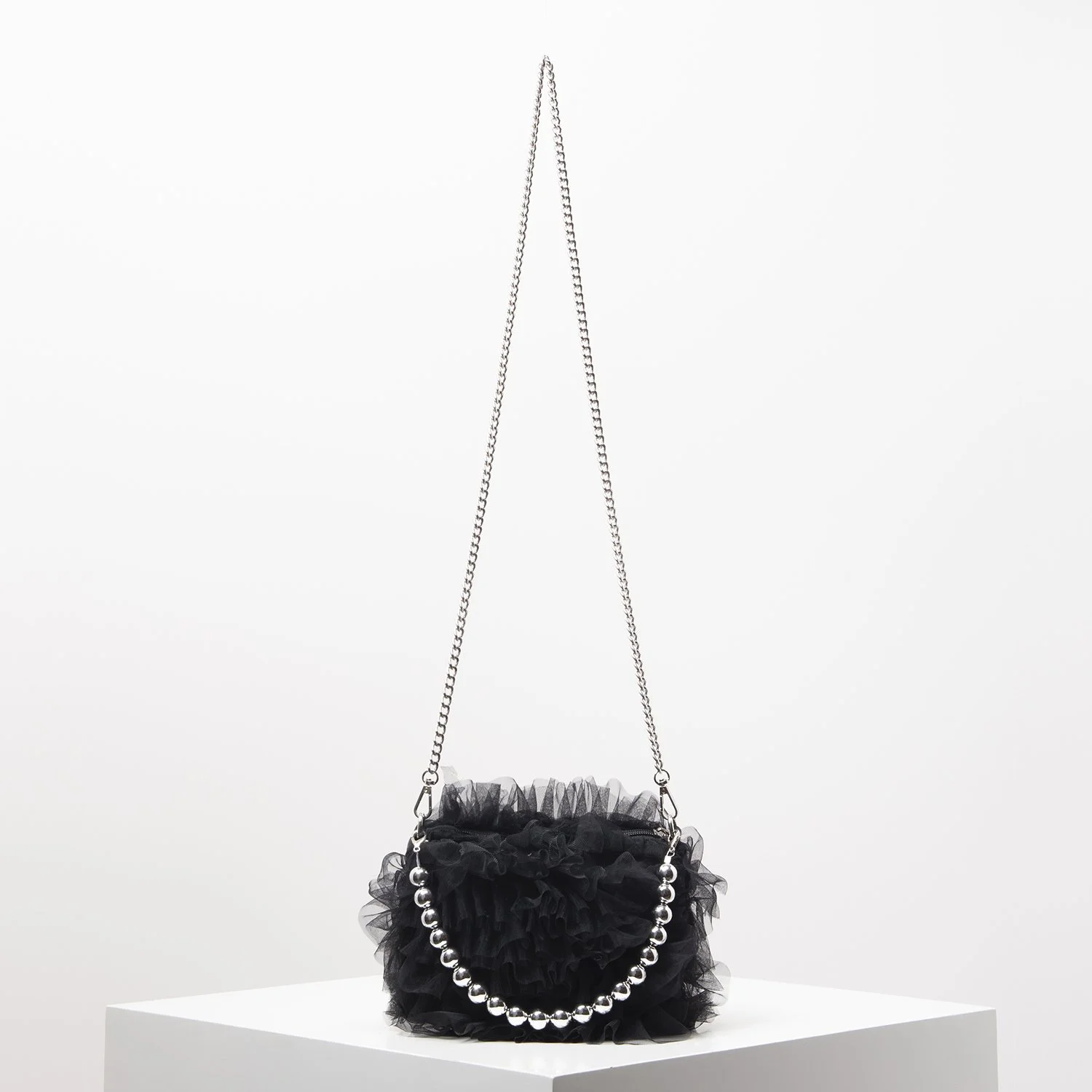Elegant Ruffled Chain Tote