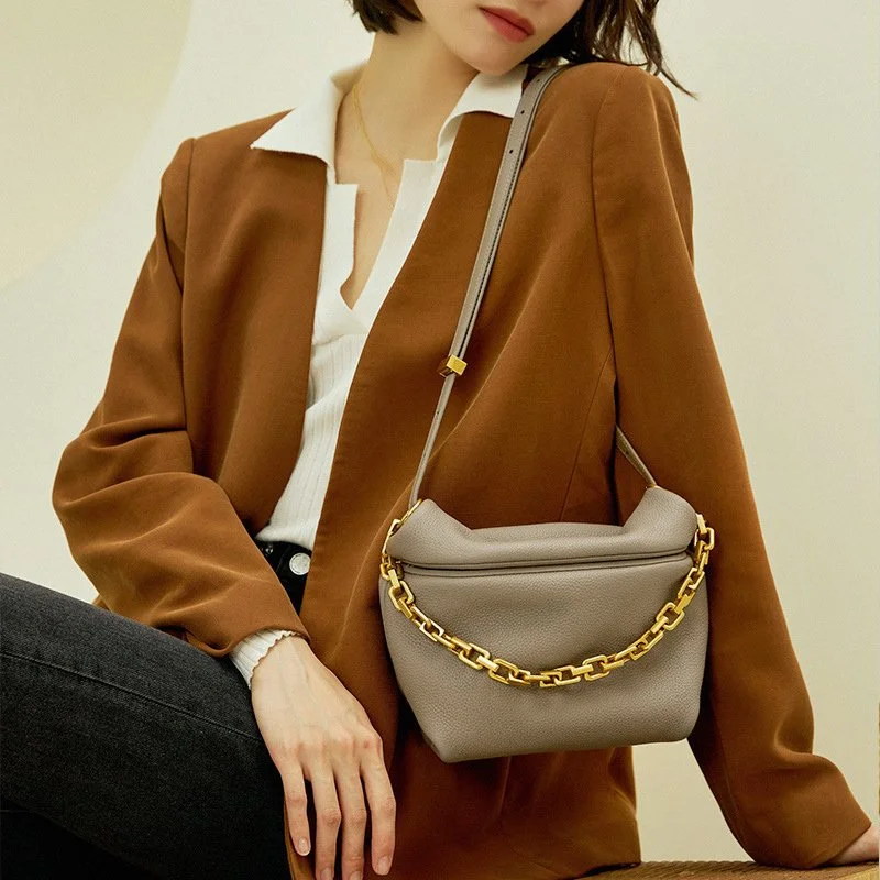 Trendy Cloud Chain Shoulder Bag