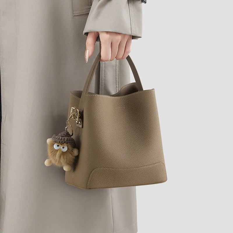 Genuine Leather Women's Bucket Crossbody Bag – Stylish & Versatile