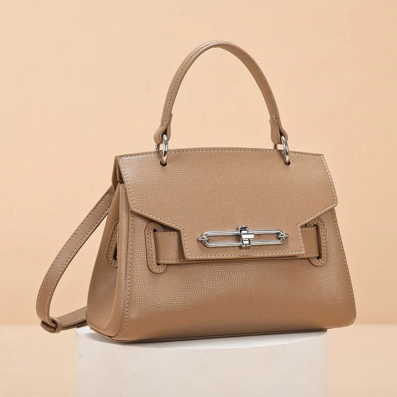Elegant Leather Crossbody Shoulder Bag for Women