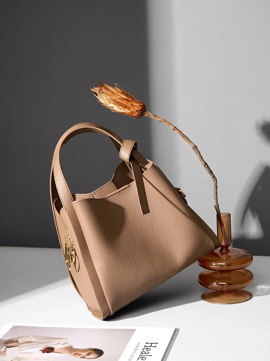 100% Genuine Leather Women's Bucket Crossbody Bag