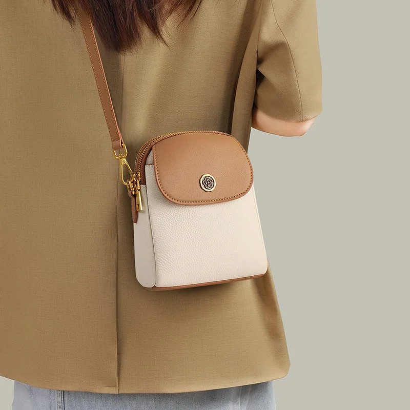 Luxury Stingray Leather Crossbody Bag – Stylish Saddle Design