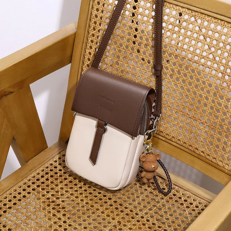 Mini Leather Crossbody Phone Bag – Lightweight Summer Shoulder Purse
