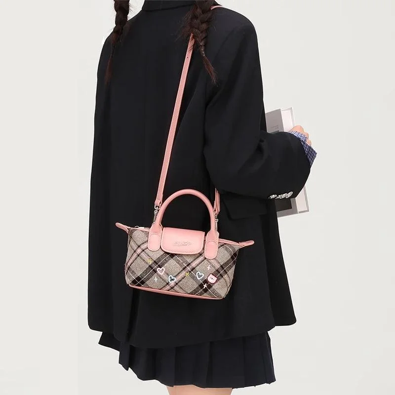 Heart Print Dumpling Crossbody Bag with Detachable Strap – Casual & Chic