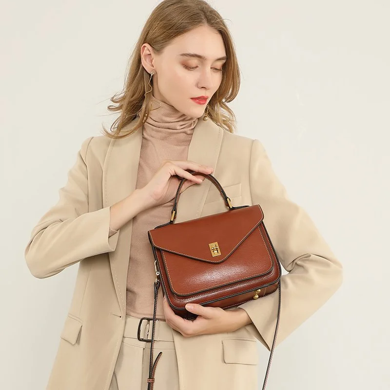 Genuine Leather Vintage Green Shoulder Bag for Women – Classic & Stylish
