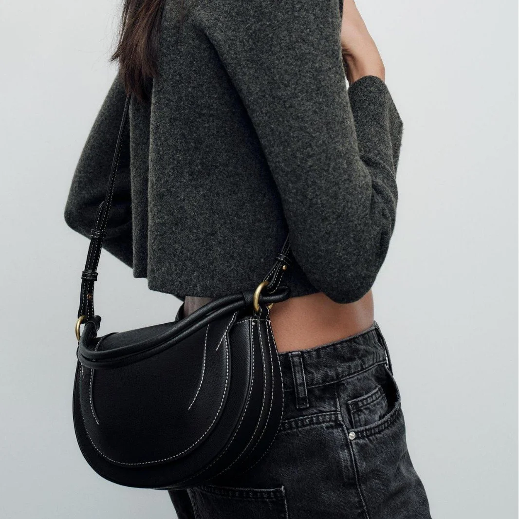 Luxury Red Saddle Shoulder Bag – Small Flap Crossbody with Wide Strap