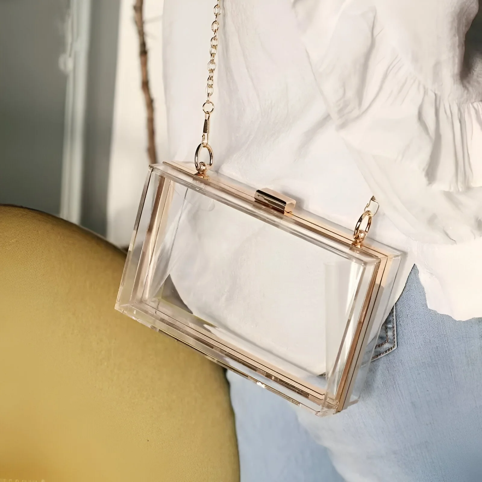 Clear Acrylic Crossbody Purse – Chic Transparent Handbag for Events & Evenings