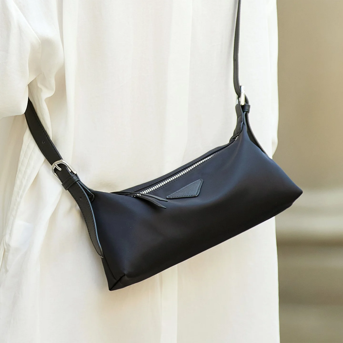 Stylish Summer Crossbody Shoulder Bag - Lightweight & Fashionable Oxford Cloth Purse
