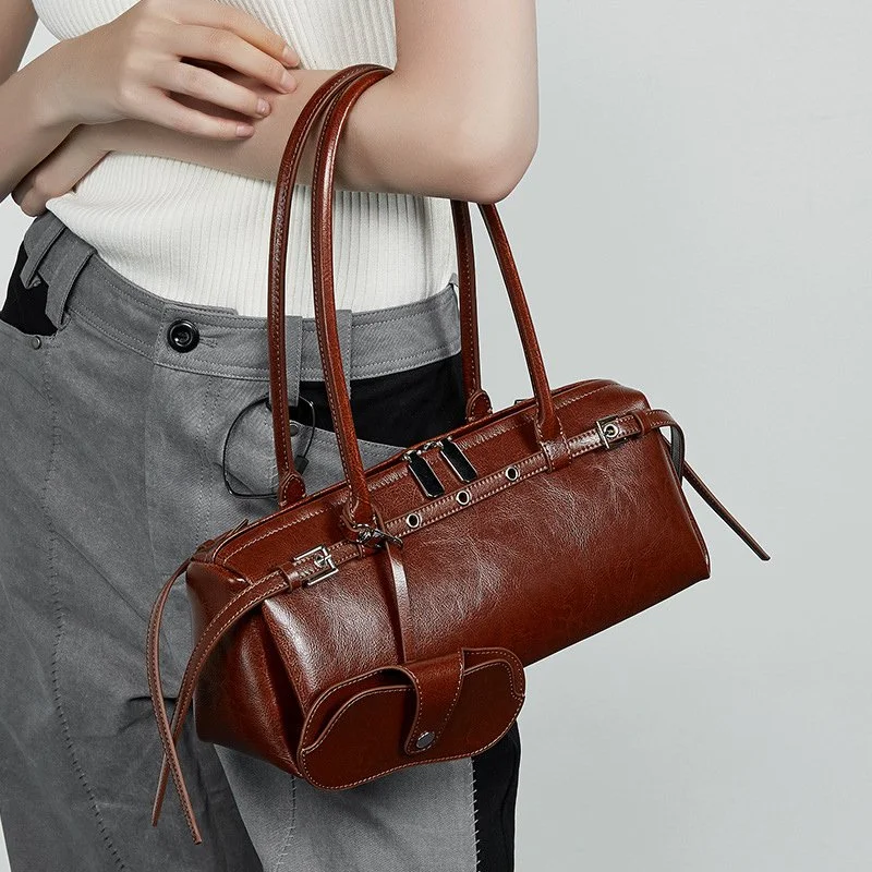 Luxury Genuine Leather Women’s Bowling Tote Bag – Vintage Shoulder Purse
