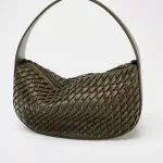 Chic Woven Effect Baguette Handbag – Modern Shoulder Purse for Women