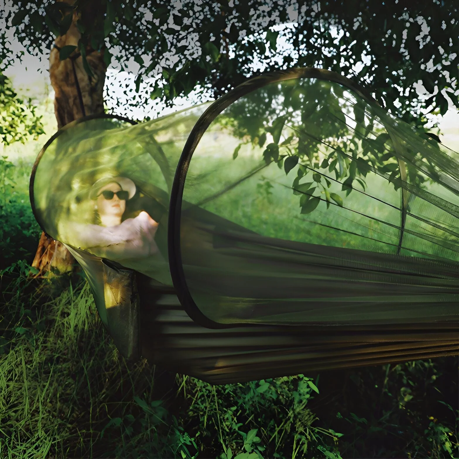 Outdoor Camping Hammock with Mosquito Net, Quick-Opening Anti-Rollover Design