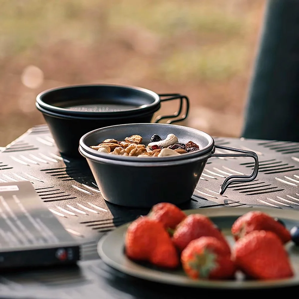 Retro Stainless Steel Camping Plate – Non-Stick Outdoor Tableware
