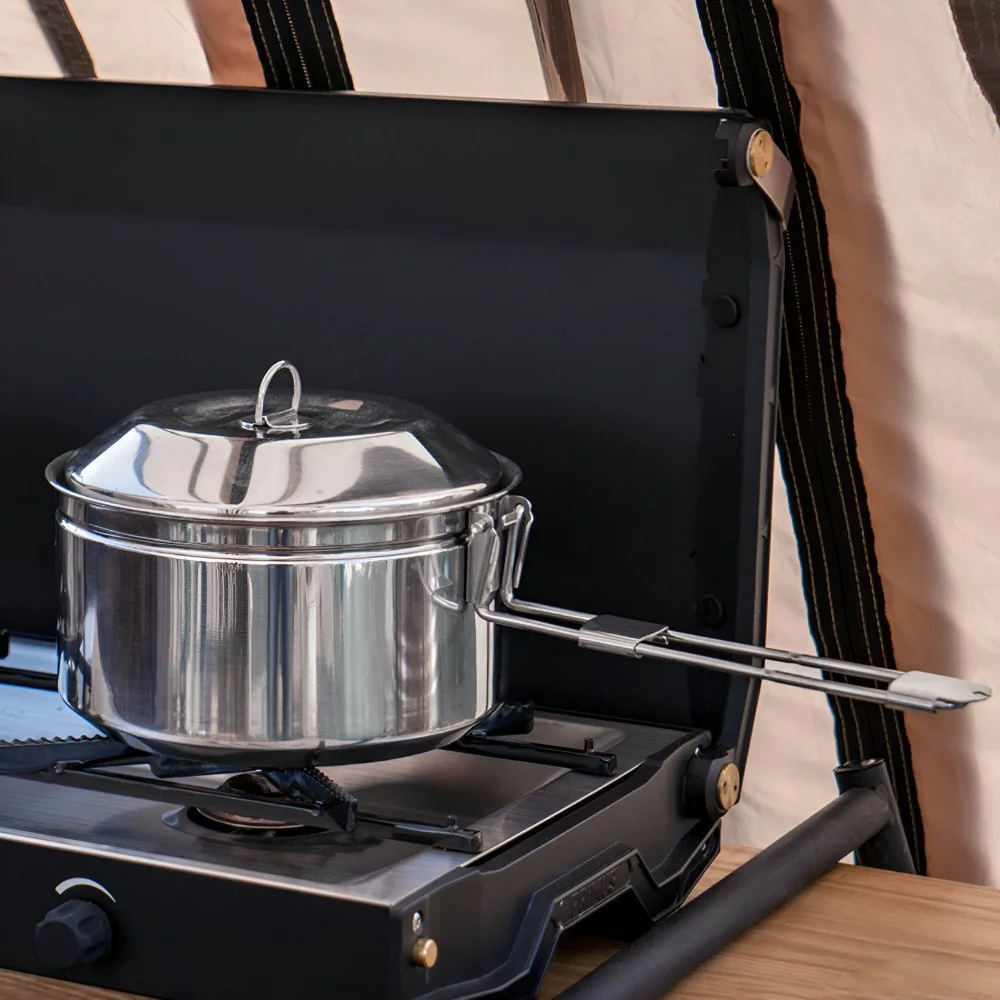 Stainless Steel 1L Camping Pot with Foldable Handle for Outdoor Cooking