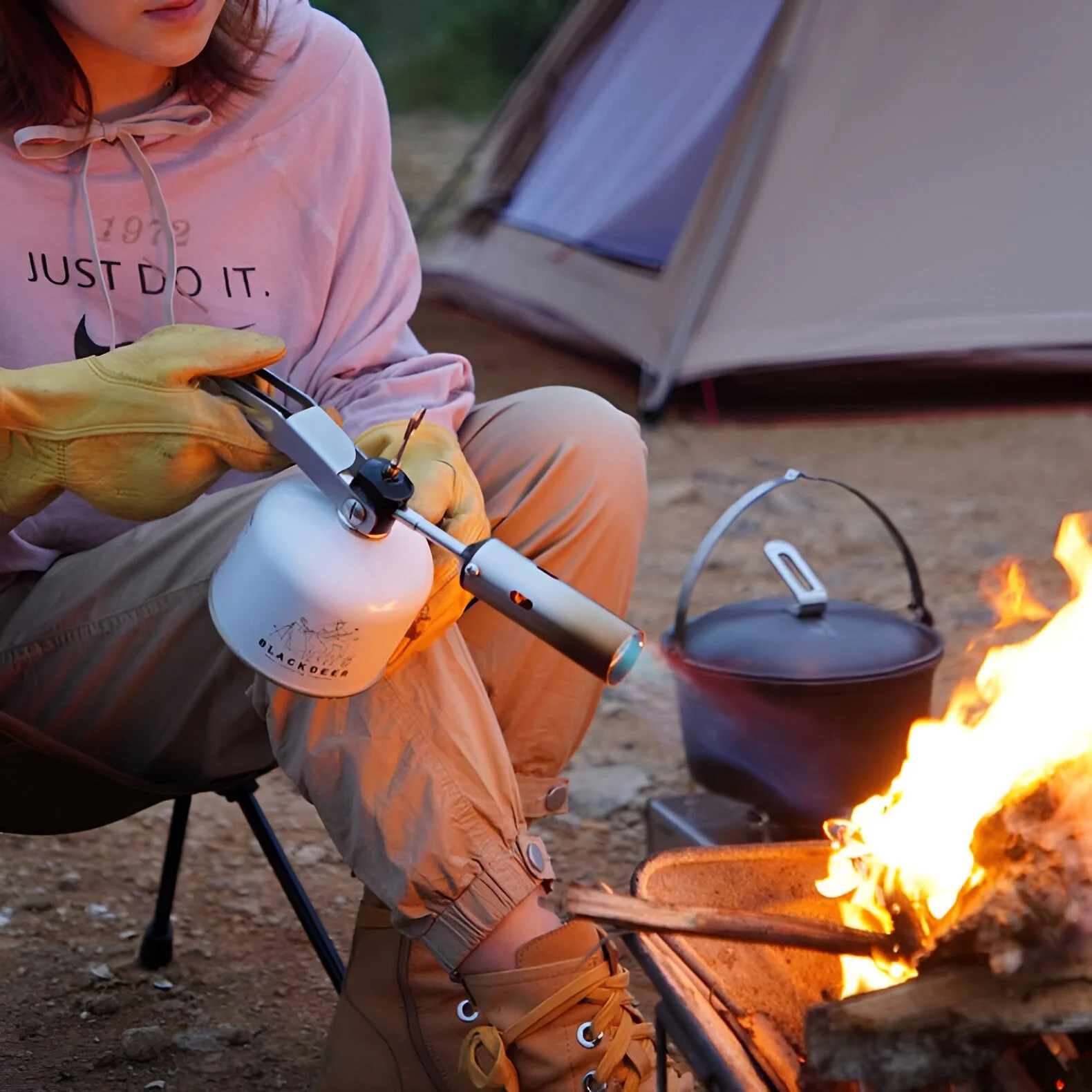 Portable Folding Gas Torch Flame Gun – Butane Blowtorch for Cooking & Heating