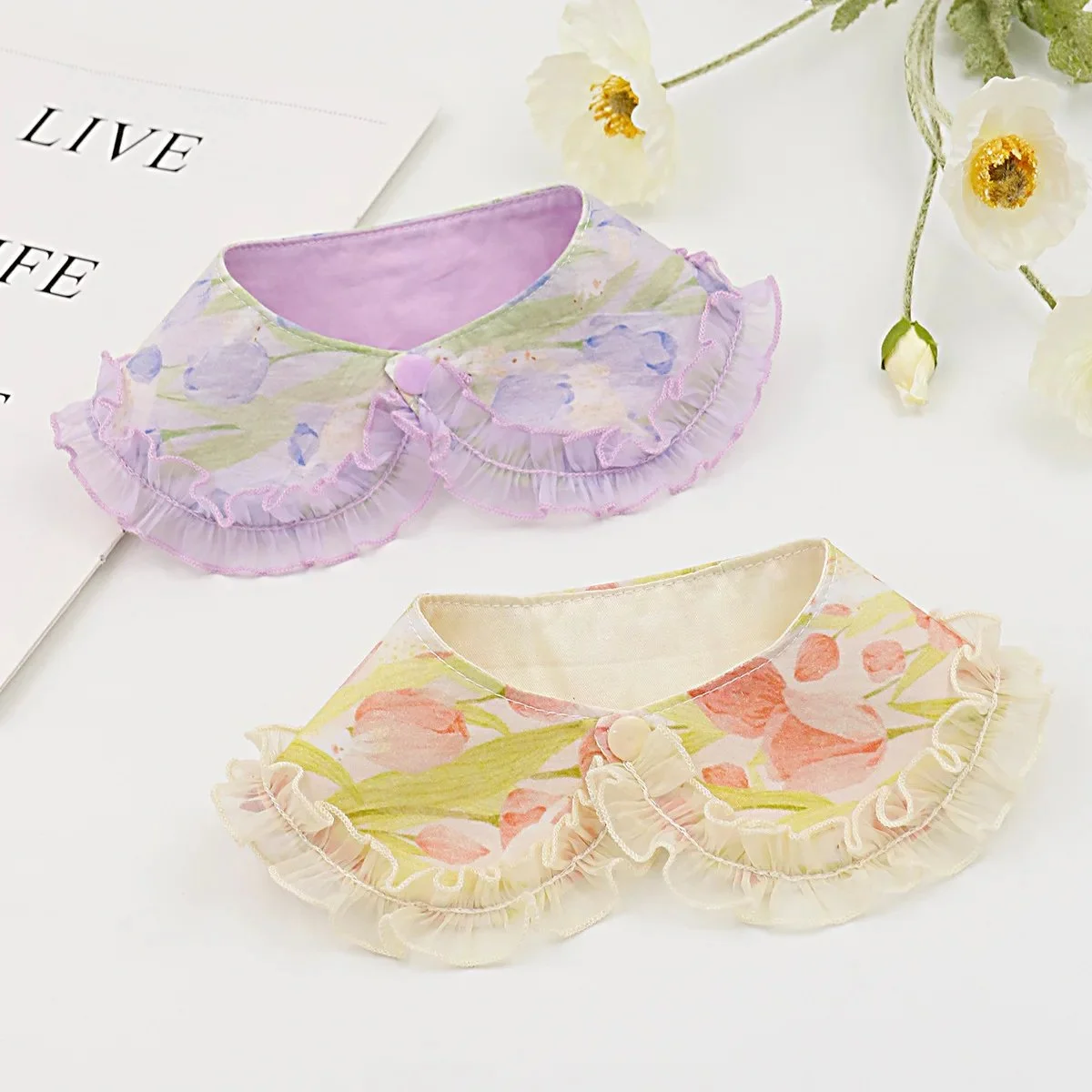 Floral Lace Summer Collar Bib for Dogs & Cats - Stylish Pet Accessory