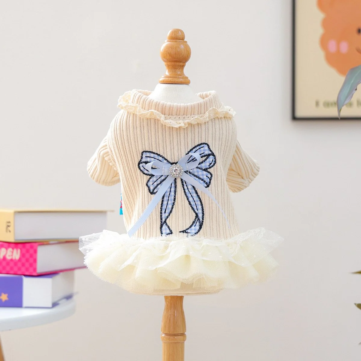 Diamond Bowknot Pet Clothes for Dogs & Cats – Fancy Princess Dress