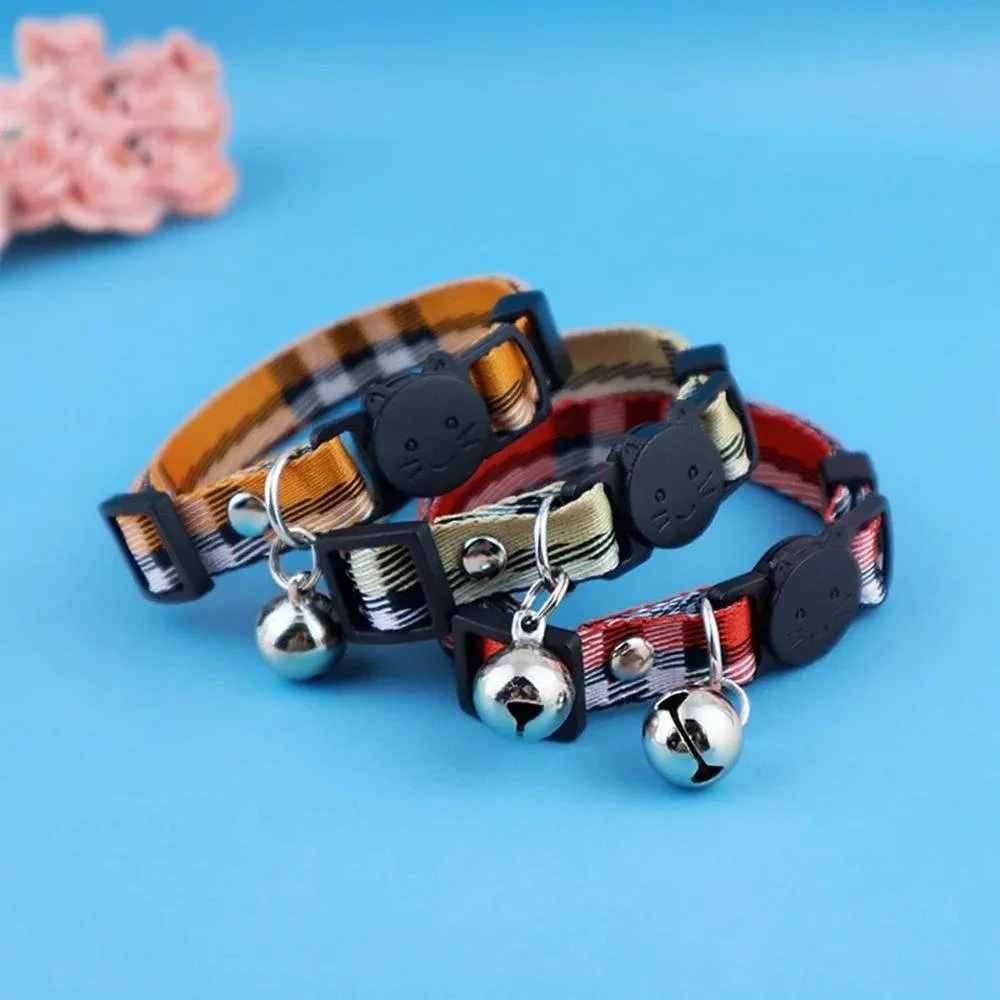 Adjustable English Style Plaid Cat Collar with Bell & Cute Cat Face Buckle