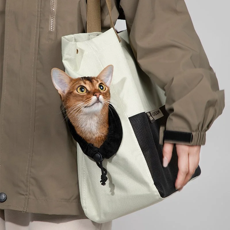 Color Blocked Shoulder Pet Carrier Bag - Breathable Travel Backpack