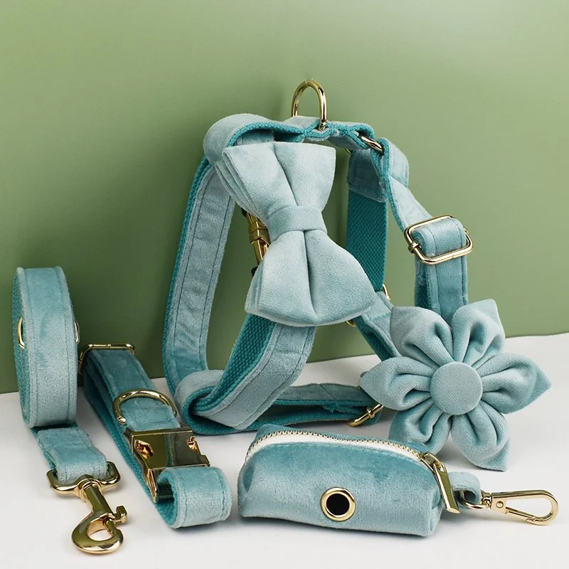 Green Velvet Dog Collar and Leash Set