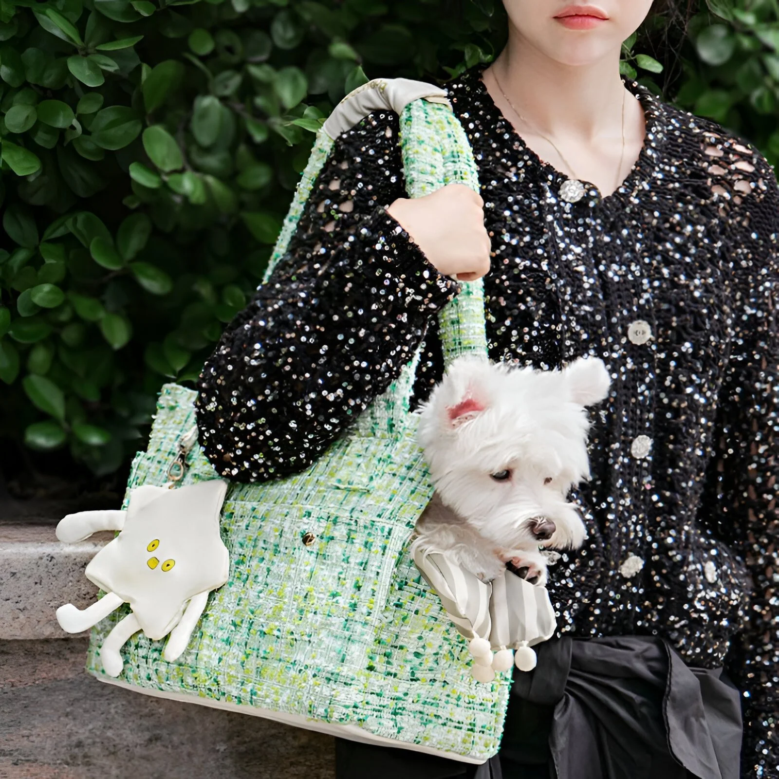 Fragrance Style Dog Shoulder Bag Portable Pet Carrier for Small Medium Dogs Cats
