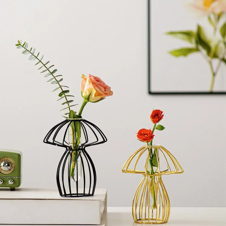 Elegant Gold Glass Flower Vase