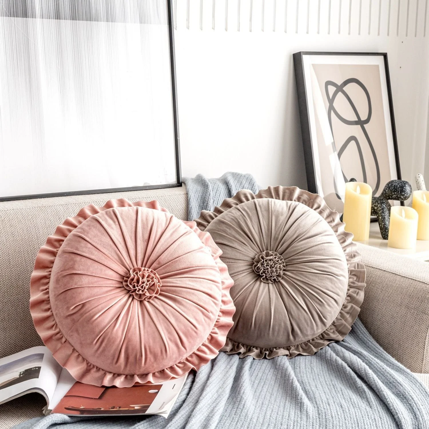 Lotus Leaf Lace Round Pillow