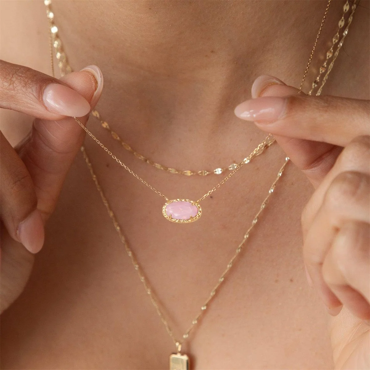 Elegant Oval Zircon Pendant Necklace with Bone Chain – Colorful Natural Stone