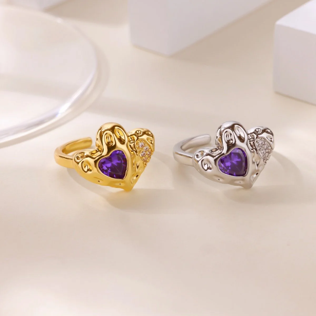 Zircon Heart Texture Gold Stainless Steel Ring for Women