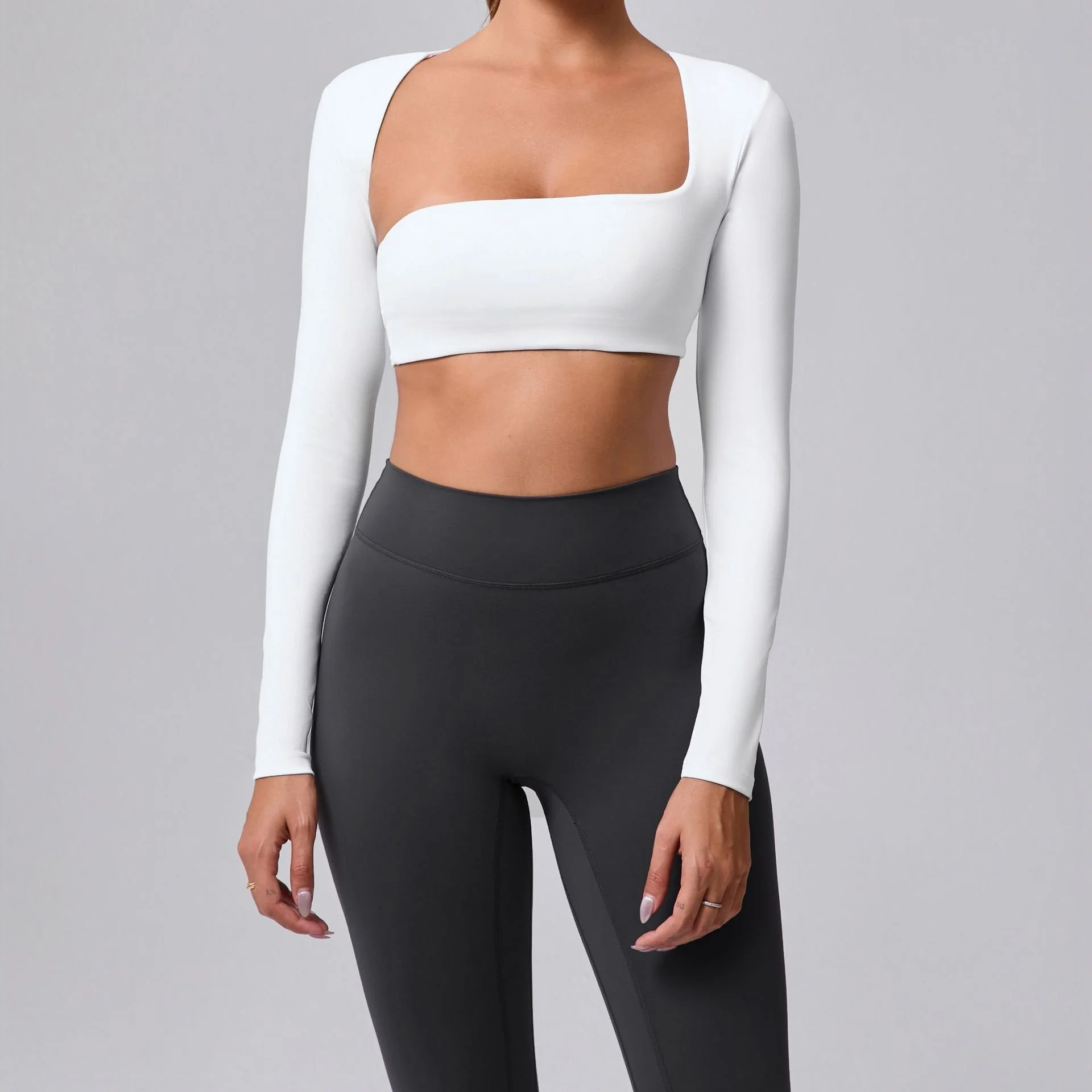 Women’s Long Sleeve Padded Yoga Crop Top with Sculpted Fit
