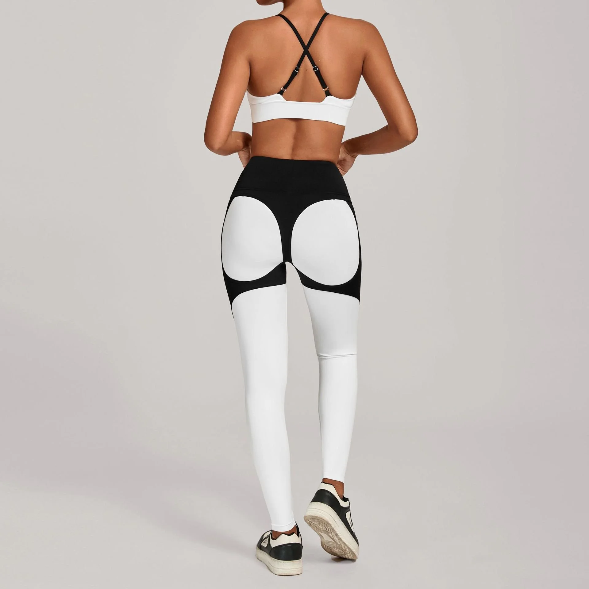 Seamless High-Waist Yoga Set with Supportive Sports Bra – 2-Piece
